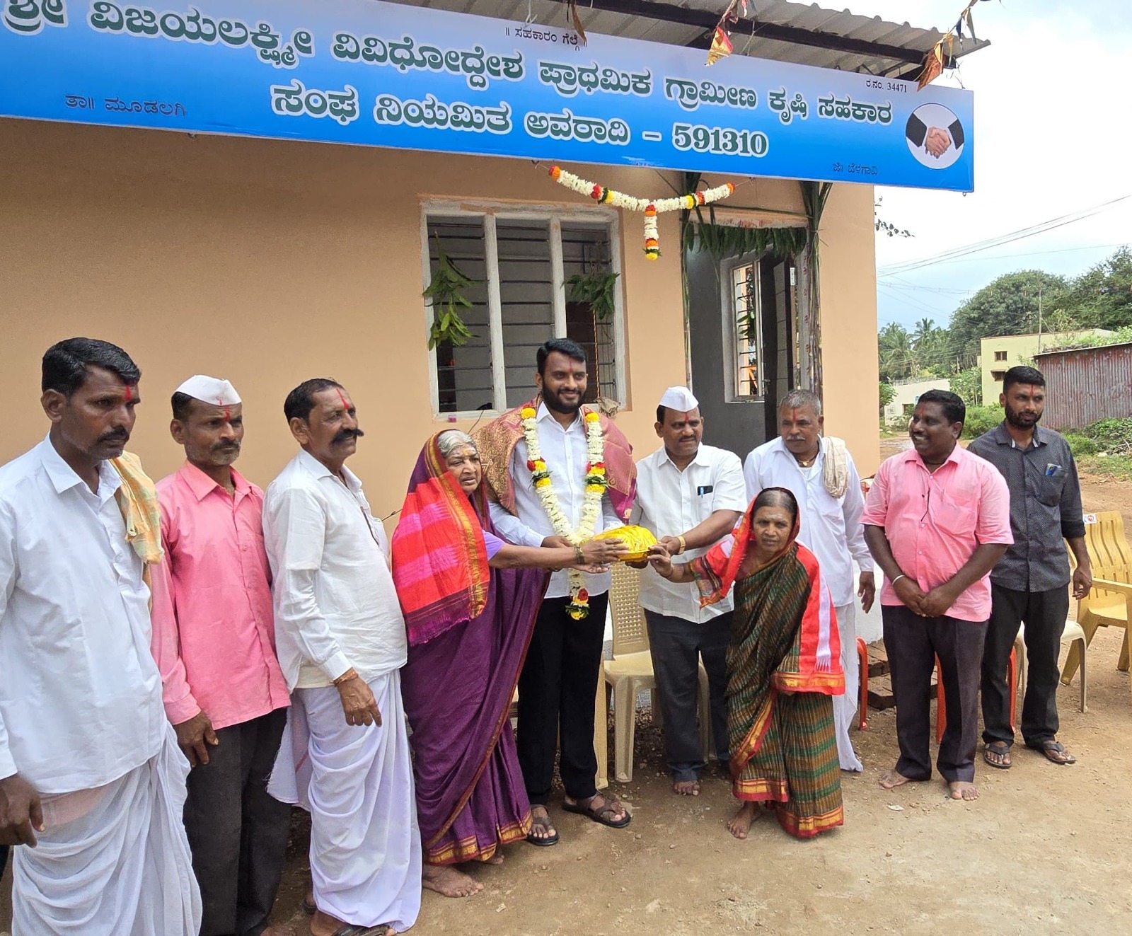 ಸಹಕಾರಿ ಕ್ಷೇತ್ರ ಬೆಳೆದರೆ ರೈತರಿಗೆ ಸಾಕಷ್ಠು ಅನುಕೂಲ: ಸತೀಶ ಕಡಾಡಿ