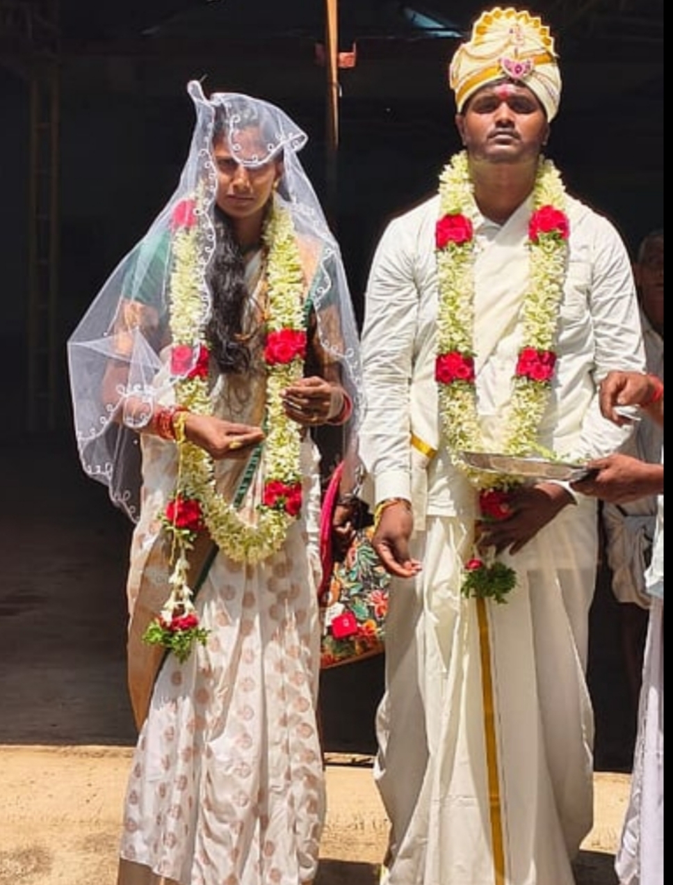 ಕಾಡಿನಲ್ಲಿ ಪತ್ತೆಯಾಗಿದ್ದ ಮಗುವಿನ ತಂದೆ-ತಾಯಿ ವಿವಾಹ