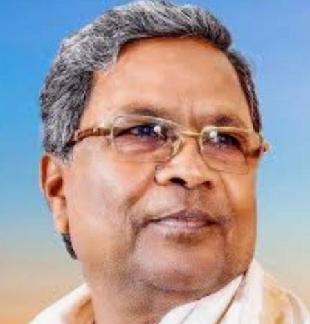 ನಾವು ಮೊದಲು ಮನುಷ್ಯರು, ನಂತರ ಭಾರತೀಯರು ಆಮೇಲೆ ಹಿಂದೂಗಳು, ಮುಸ್ಲಿಮರು: ನಮ್ಮ ಸರ್ಕಾರ ಸಂವಿಧಾನದ ಆಶಯದಂತೆ ಸರ್ವರನ್ನೂ ಸಮಾನವಾಗಿ ಕಾಣುತ್ತದೆ: ದರ್ಗಾಗಳಿಗೆ ಜಾತಿ, ಧರ್ಮದ ಮಿತಿ ಇಲ್ಲ: ಸಿಎಂ