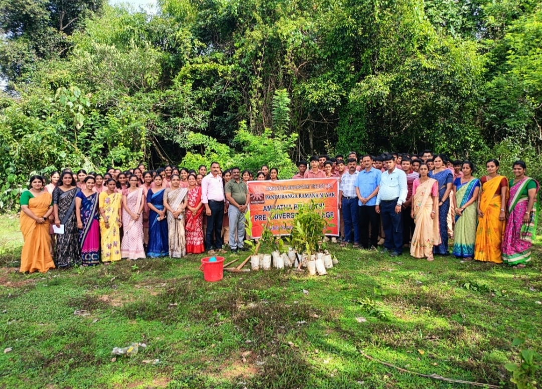 ಹೆಬ್ರಿ ಅಮೃತ ಭಾರತಿ: ಪರಿಸರ ದಿನಾಚರಣೆ ಹೆಬ್ರಿ ಅಮೃತ ಭಾರತಿ: ಪರಿಸರ ದಿನಾಚರಣೆ