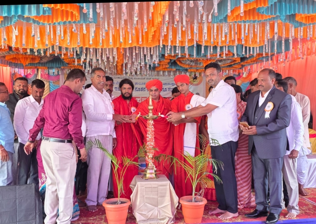 ವಿಕೇಂದ್ರೀಕರಣ ವ್ಯವಸ್ಥೆಗೆ ಬಲ ತುಂಬುವ ಕೆಲಸ ಮಾಡೋಣ : ಚನ್ನರಾಜ ಹಟ್ಟಿಹೊಳಿ ಗ್ರಾಮ ಪಂಚಾಯಿತಿ ನೂತನ ಕಟ್ಟಡ ಉದ್ಘಾಟನೆ  ಕೊನೆಯ ಕ್ಷಣದವರೆಗೂ ಜನಸೇವೆ ಬಿಡದ ಕಾಕಾ ಸಾಹೇಬ ಪಾಟೀಲ : ಚನ್ನರಾಜ ಹಟ್ಟಿಹೊಳಿ ಸ್ಮರಣೆ